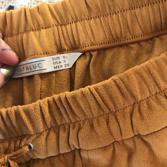 Zara Trafaluc Suede Shorts - Picture 10 of 10
